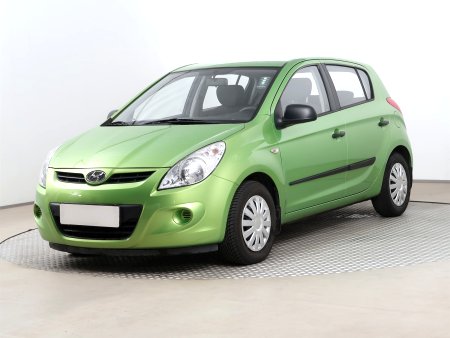 Hyundai i20, 2010 - pohled č. 3