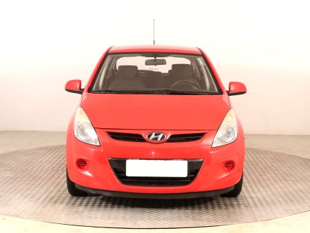 Hyundai i20, 2011 - pohled č. 2