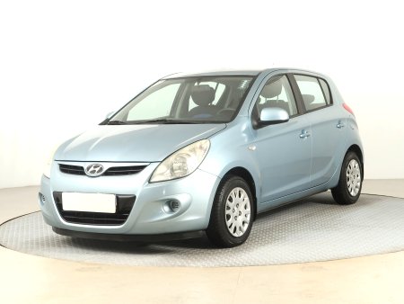 Hyundai i20, 2010 - pohled č. 3