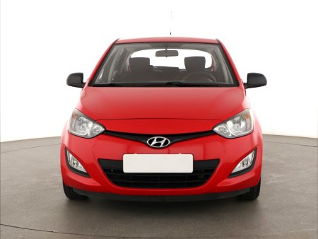Hyundai i20, 2013 - pohled č. 2