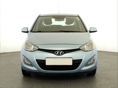 Hyundai i20, 2012 - pohled č. 2