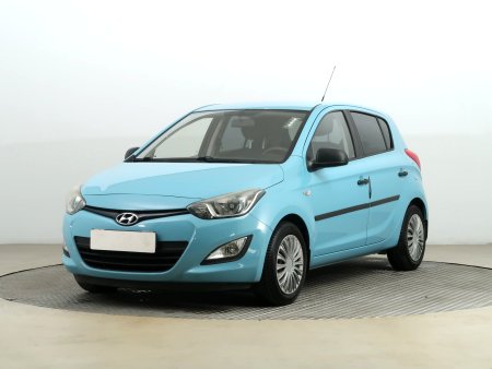 Hyundai i20, 2014 - pohled č. 3