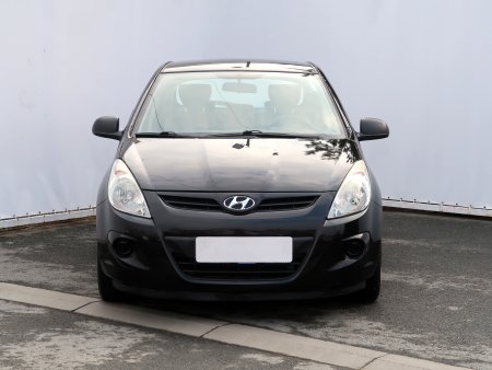 Hyundai i20, 2009 - pohled č. 2
