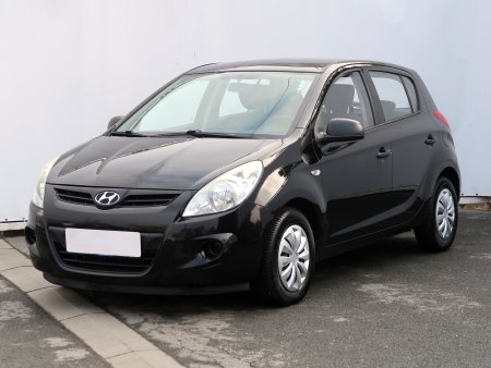 Hyundai i20, 2009 - pohled č. 3