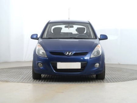 Hyundai i20, 2012 - pohled č. 2