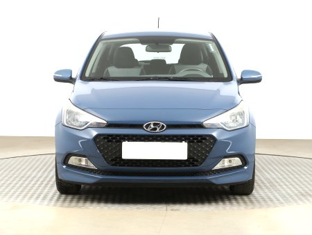 Hyundai i20, 2015 - pohled č. 2