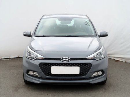 Hyundai i20, 2014 - pohled č. 2