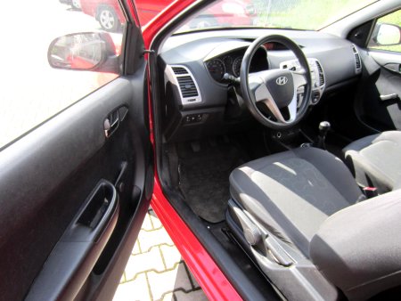Hyundai i20, 2009 - pohled č. 10