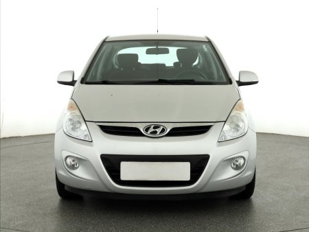 Hyundai i20, 2012 - pohled č. 2