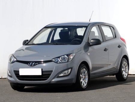 Hyundai i20, 2014 - pohled č. 3