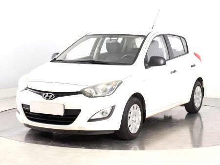 Hyundai i20, 2013 - pohled č. 3