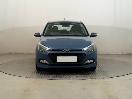 Hyundai i20, 2015 - pohled č. 2