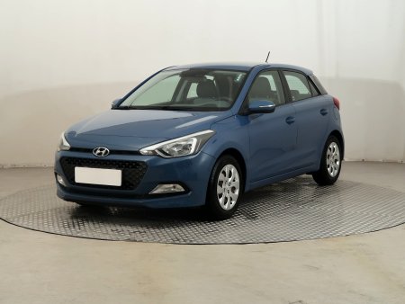 Hyundai i20, 2015 - pohled č. 3