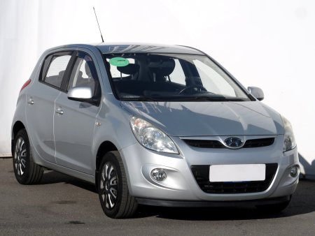 Hyundai i20, 2011
