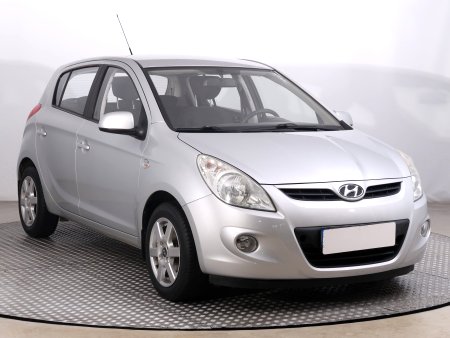 Hyundai i20, 2012