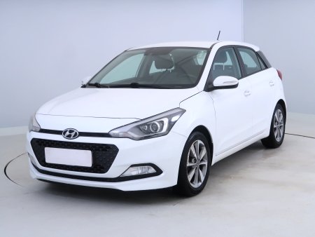 Hyundai i20, 2015 - pohled č. 3