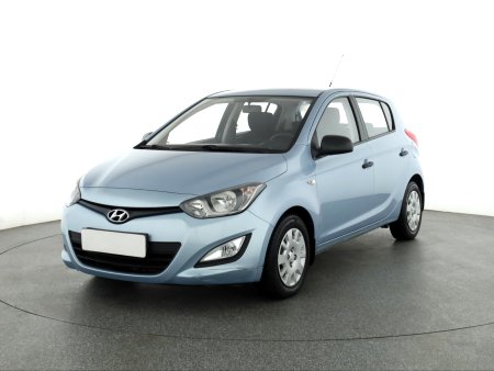 Hyundai i20, 2013 - pohled č. 3
