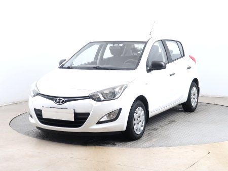 Hyundai i20, 2014 - pohled č. 3