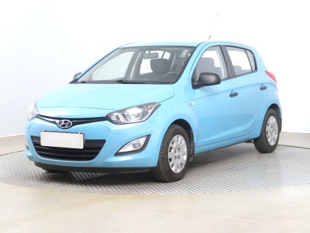 Hyundai i20, 2014 - pohled č. 3