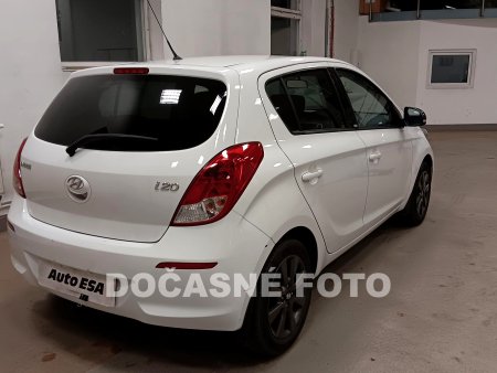 Hyundai i20, 2014 - pohled č. 2
