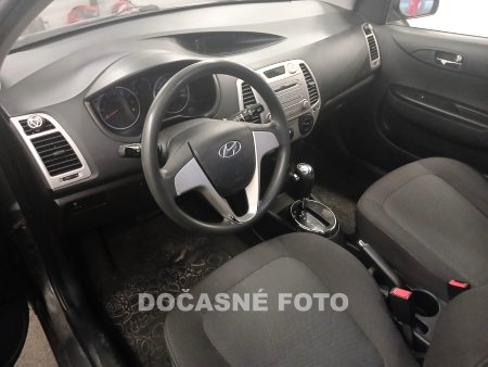 Hyundai i20, 2012 - pohled č. 3