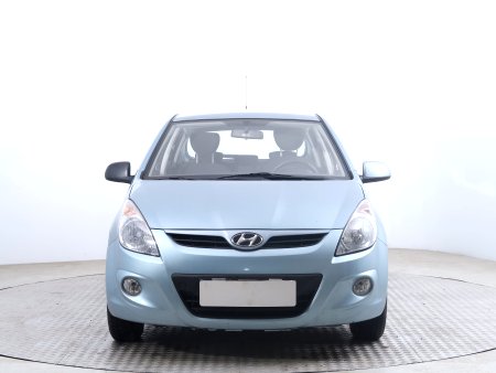 Hyundai i20, 2012 - pohled č. 2