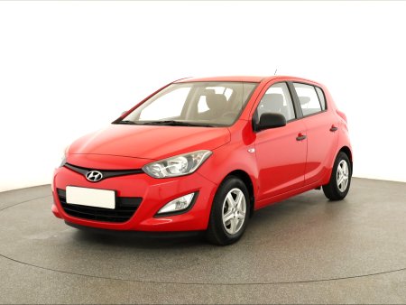 Hyundai i20, 2013 - pohled č. 3