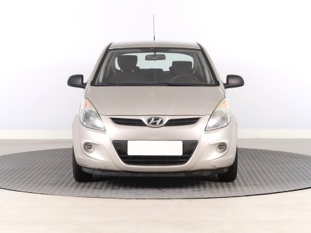 Hyundai i20, 2010 - pohled č. 2