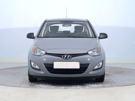 Hyundai i20, 2014 - pohled č. 2