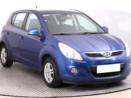 Hyundai i20, 2011