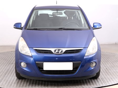 Hyundai i20, 2011 - pohled č. 2