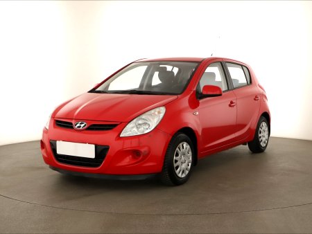 Hyundai i20, 2011 - pohled č. 3