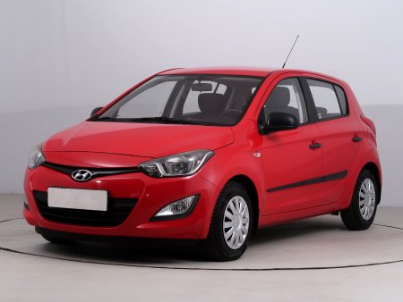 Hyundai i20, 2013 - pohled č. 3