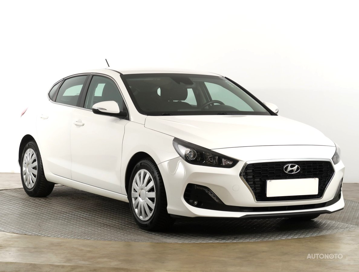 Hyundai i30 Fastback, 2018 - celkový pohled