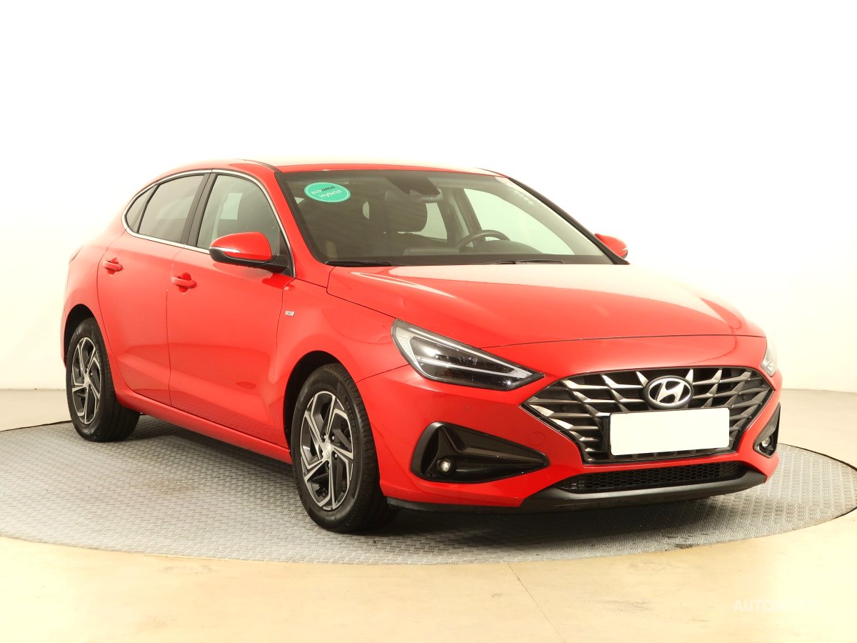 Hyundai i30 Fastback, 2021 - pohled č. 1