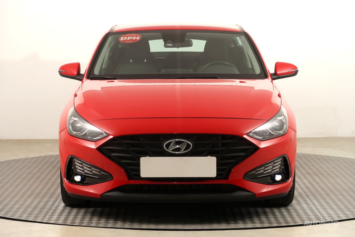 Hyundai i30 Fastback, 2022 - pohled č. 2
