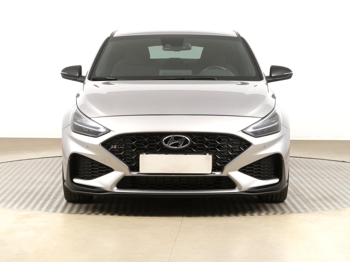 Hyundai i30 Fastback, 2023 - pohled č. 2