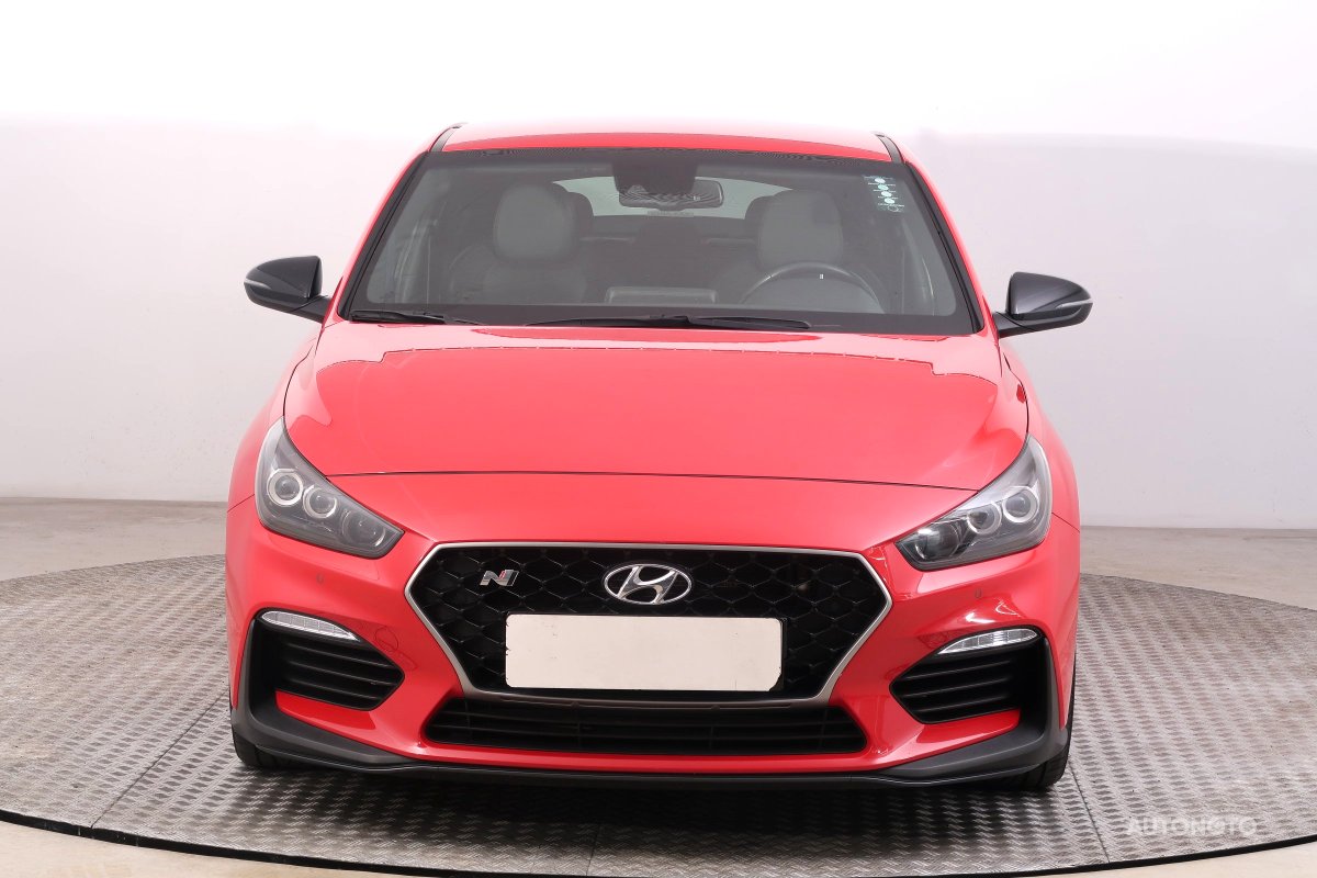 Hyundai i30 Fastback, 2020 - pohled č. 2