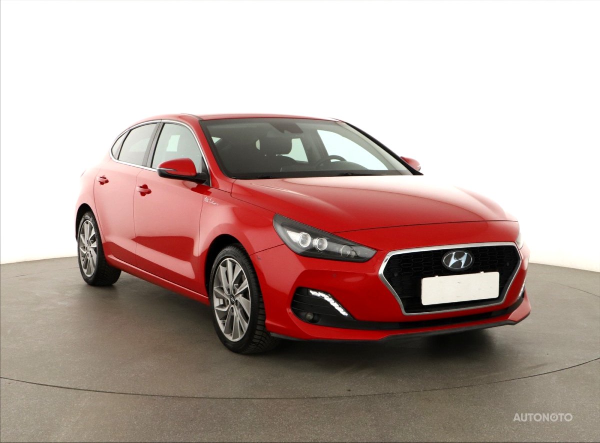 Hyundai i30 Fastback, 2020 - pohled č. 1