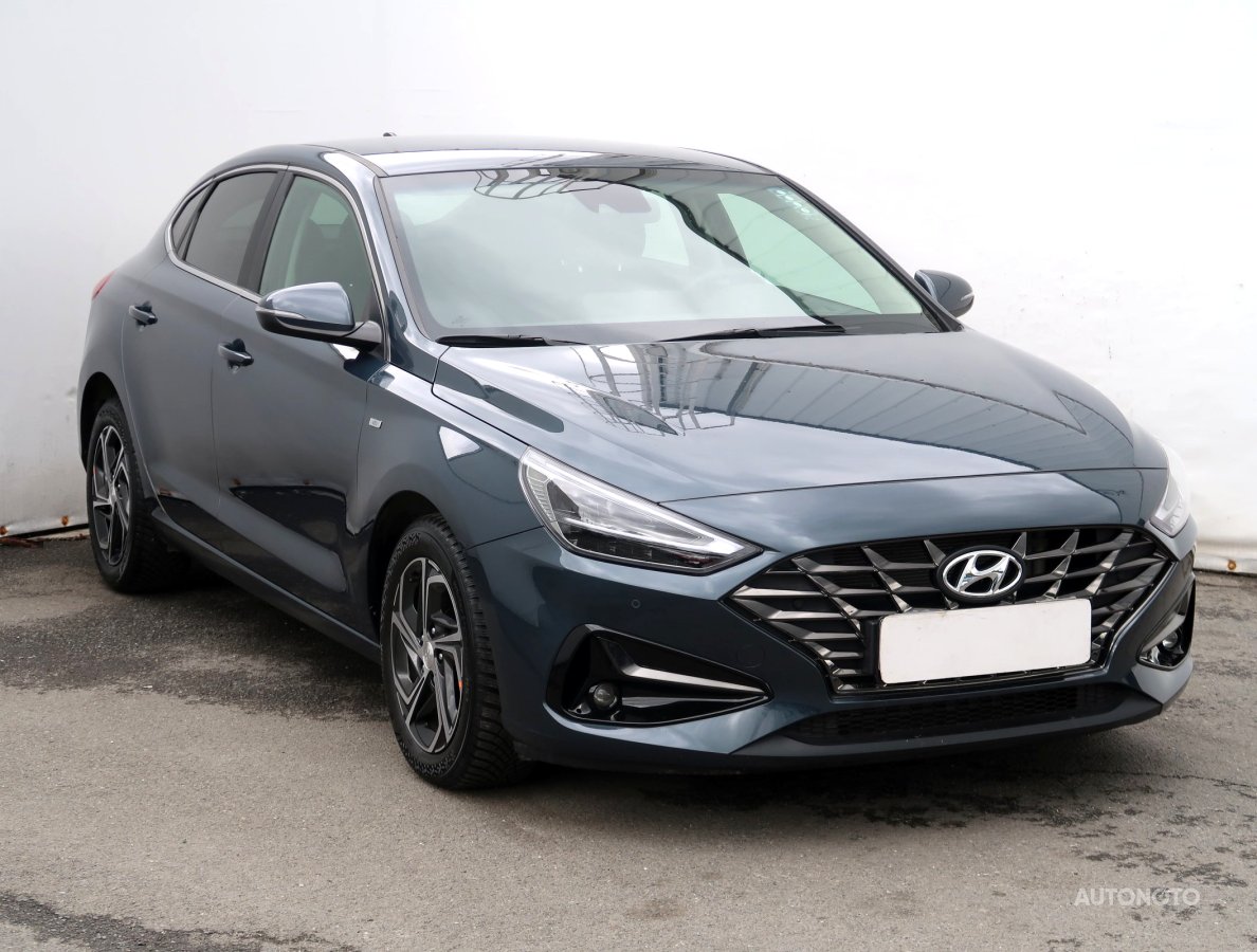 Hyundai i30 Fastback, 2023 - pohled č. 1