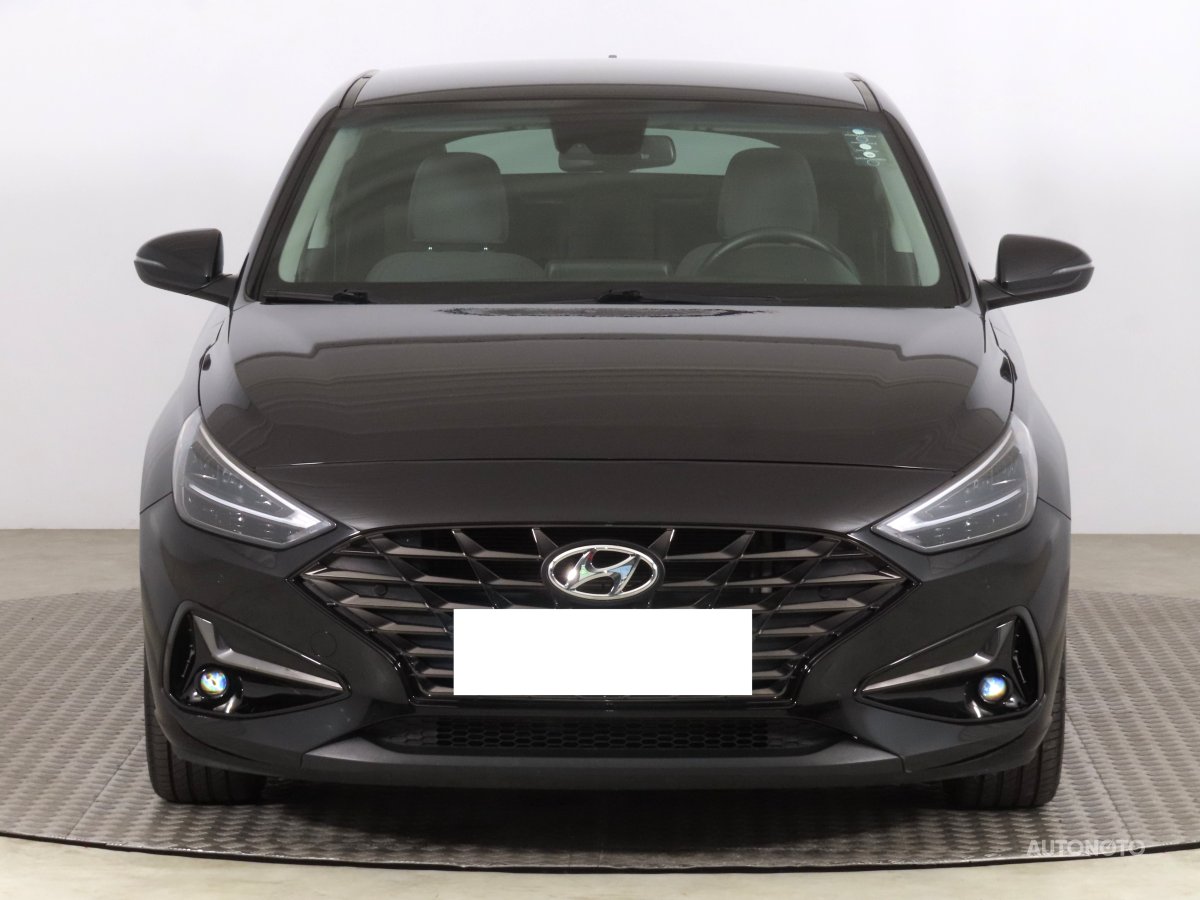 Hyundai i30 Fastback, 2021 - pohled č. 2