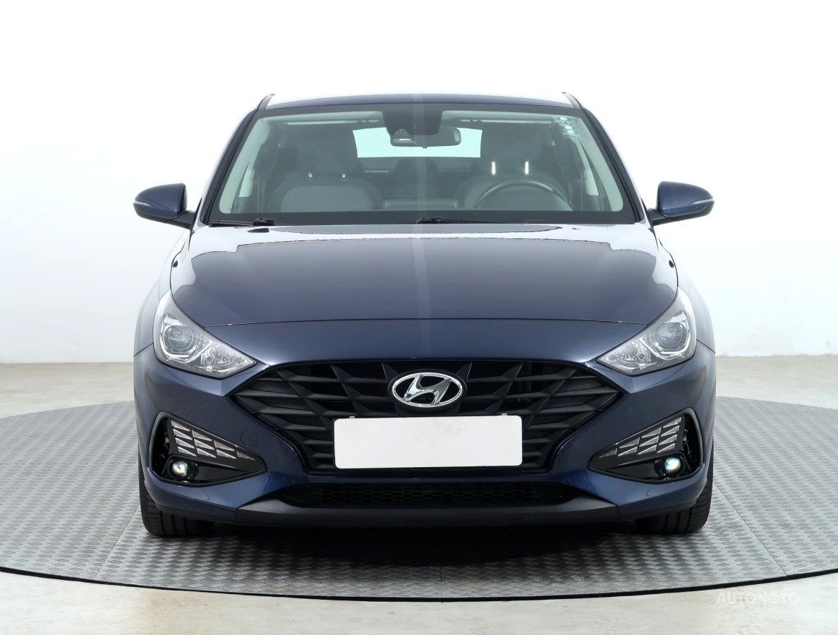 Hyundai i30 Fastback, 2020 - pohled č. 2