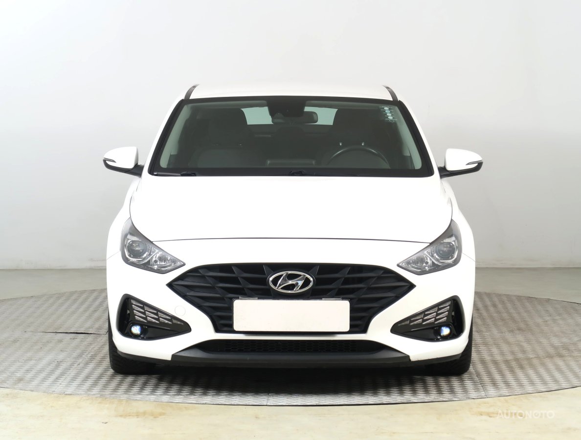 Hyundai i30 Fastback, 2021 - pohled č. 2