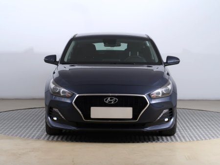 Hyundai i30 Fastback, 2019 - pohled č. 2