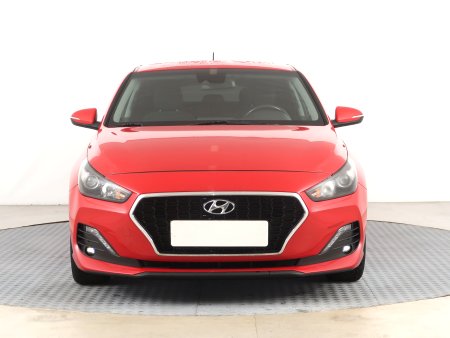 Hyundai i30 Fastback, 2018 - pohled č. 2
