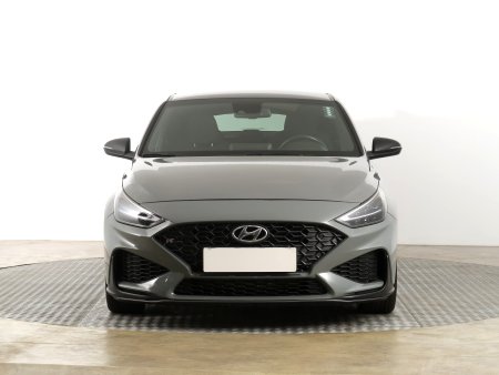 Hyundai i30 Fastback, 2022 - pohled č. 2