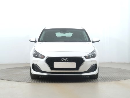 Hyundai i30 Fastback, 2018 - pohled č. 2