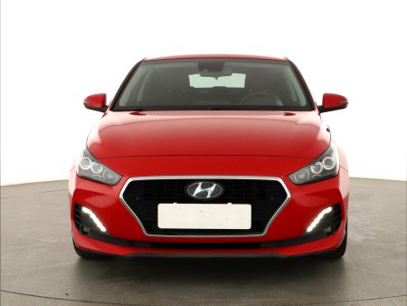 Hyundai i30 Fastback, 2020 - pohled č. 2