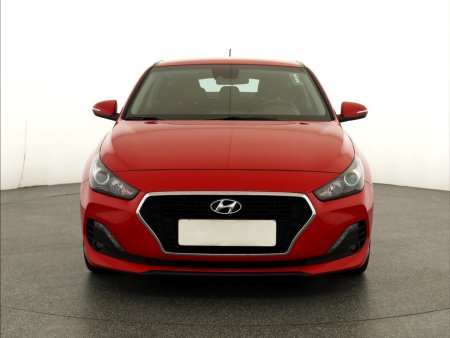 Hyundai i30 Fastback, 2018 - pohled č. 2