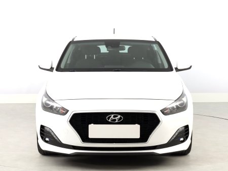 Hyundai i30 Fastback, 2018 - pohled č. 2